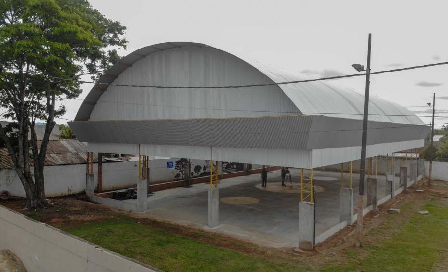Cobertura da Quadra Esportiva no Colégio Estadual do Campo Affonso Martinez Albaladejo e Caetano Munhoz da Rocha.