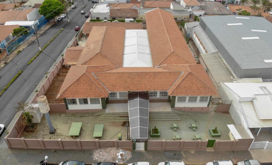 colegio estadual leonardo f. nogueira em Pinhalão.