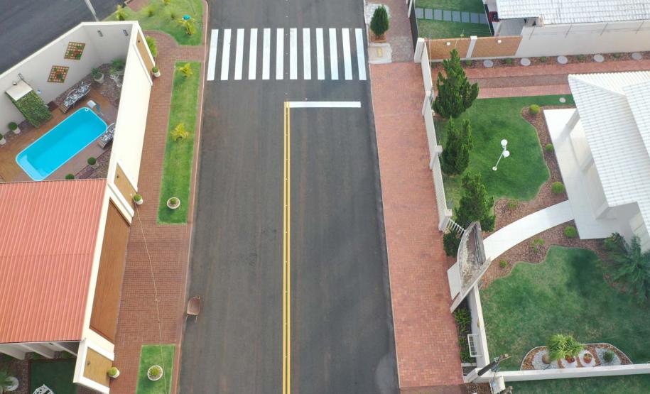 Pavimentação asfaltica no distrito de Dom Armando em Missal- Foto : Jonathan Campos / AEN