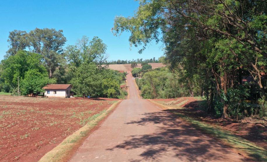 Pavimentacão em Pedra Poliédrica na KD-306  em Palotina