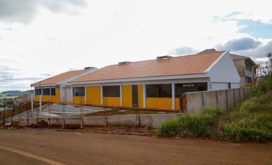 Coronel Vivida, escola