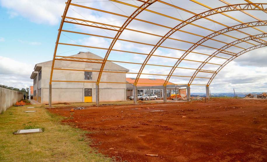 Coronel Vivida, escola