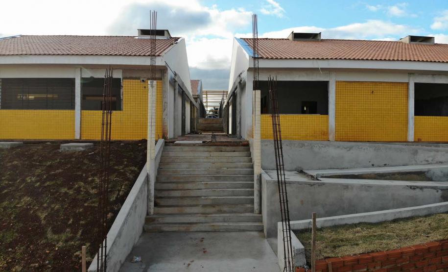 Coronel Vivida, escola