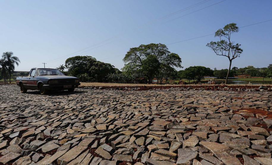 Maripá - 21-10-2020 -Pavimentação da estrada Auto Aurora em Maripá