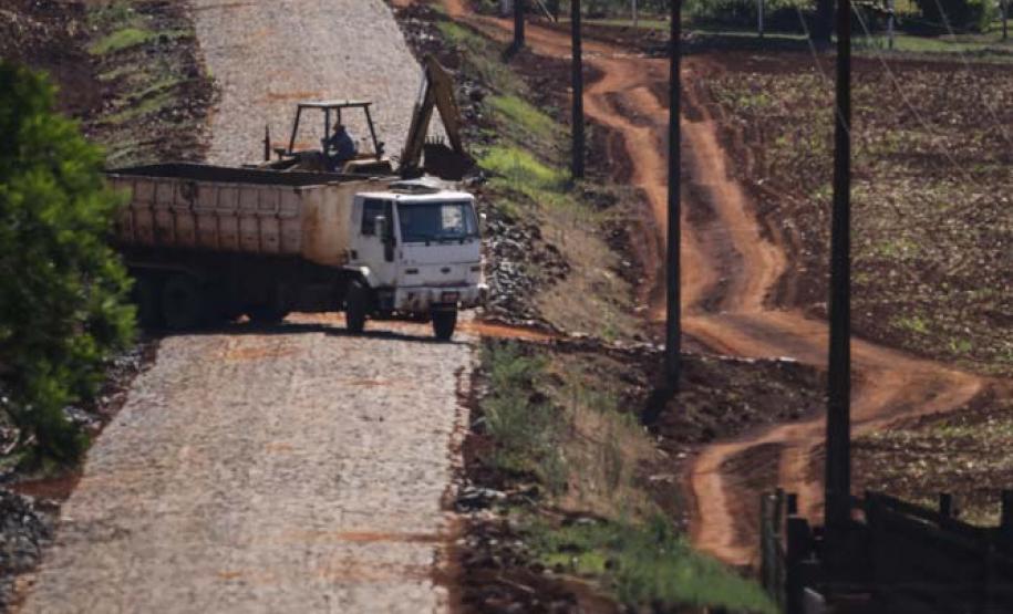 Maripá - 21-10-2020 -Pavimentação da estrada Auto Aurora em Maripá