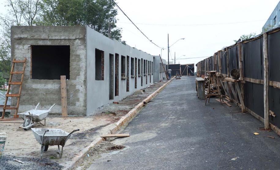 Mangueirinha ganha asfalto novo, parque e feira do agricultor