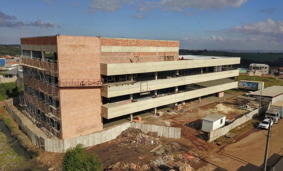 Prefeitura de Carambeí terá sede própria após 25 anos de aluguel