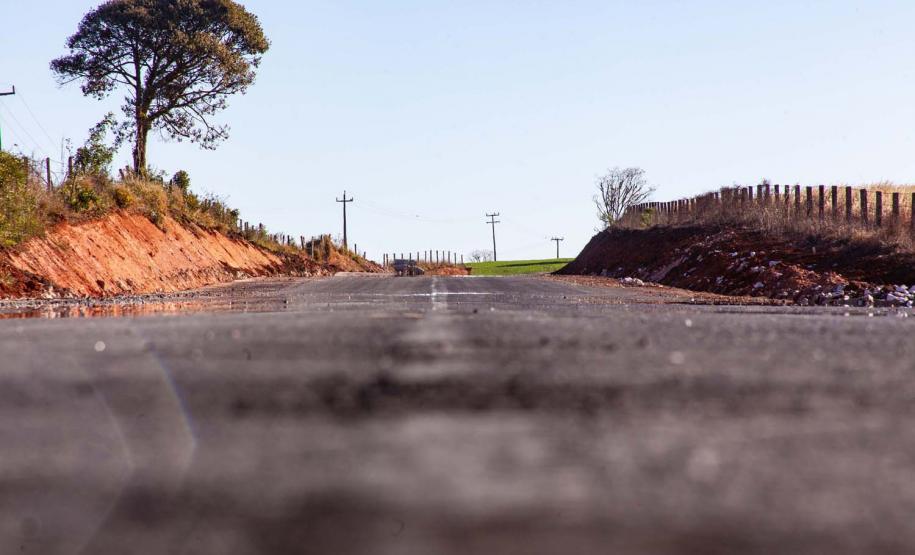 Obras rodoviárias levam segurança e desenvolvimento a Castro