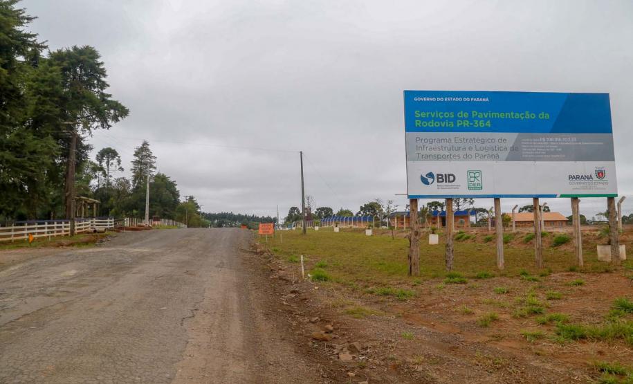 Pavimentação da PR-364 já muda vida de quem vive no Centro Sul