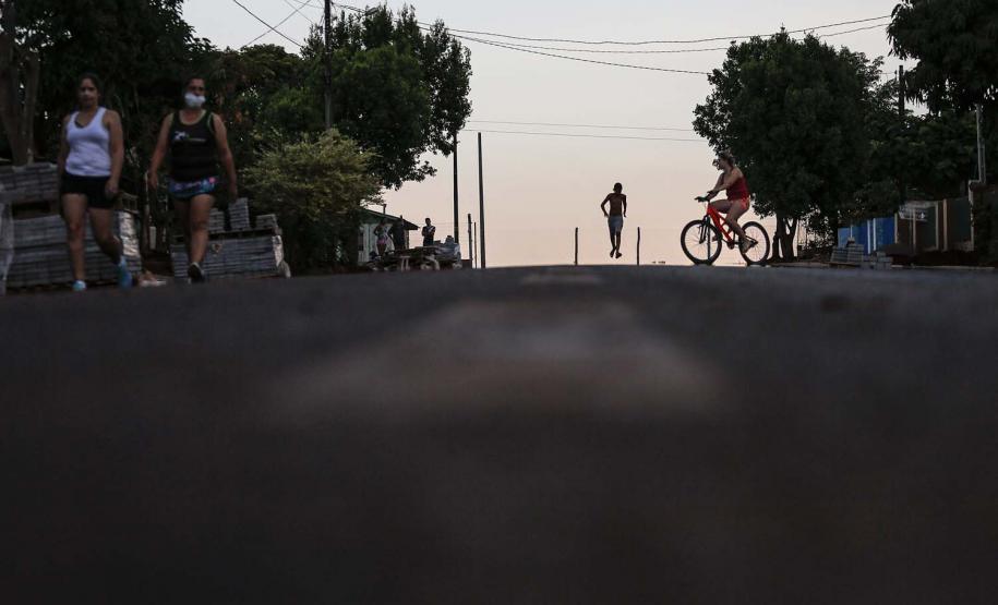 Obras de Pavimentação asfáltica e calçada na cidade de Braganey