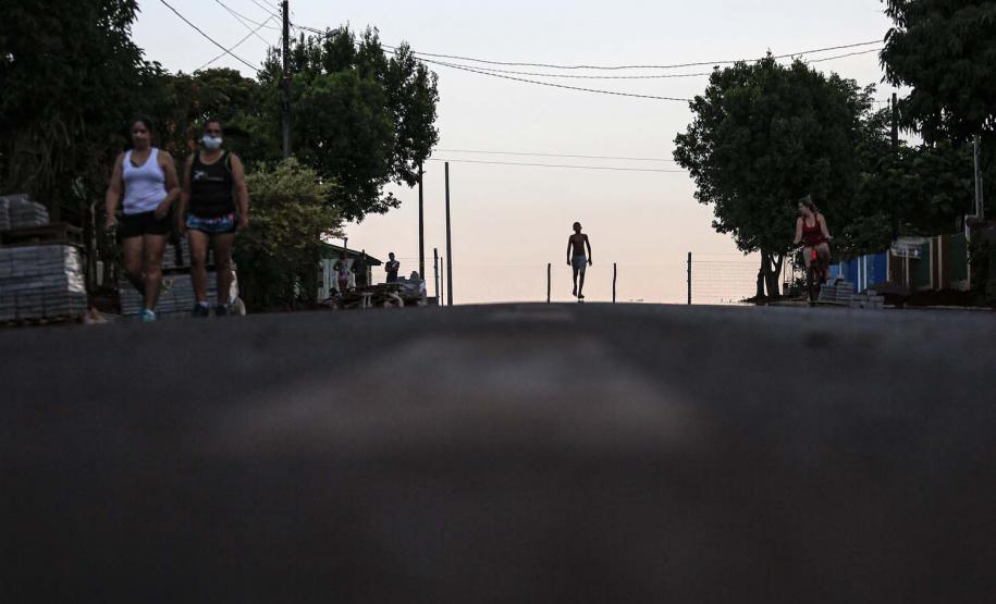 Obras de Pavimentação asfáltica e calçada na cidade de Braganey