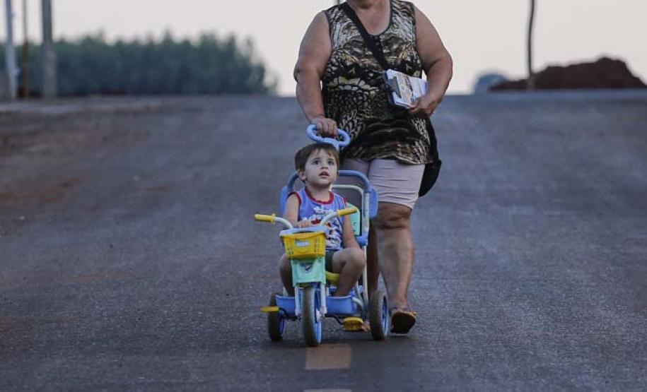 Obras de Pavimentação asfáltica e calçada na cidade de Braganey