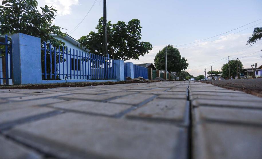 Obras de Pavimentação asfáltica e calçada na cidade de Braganey