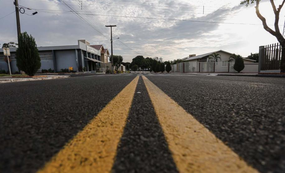 Pavimentação asfaltica no distrito de Dom Armando em Missal- Foto : Jonathan Campos / AEN