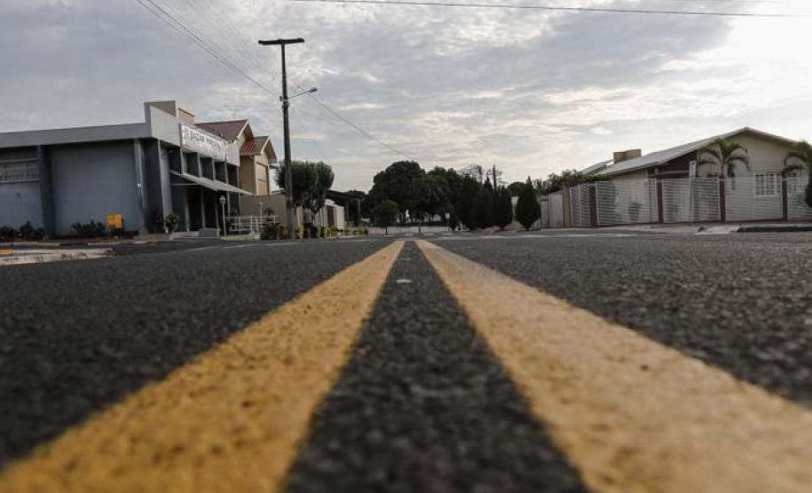 Pavimentação asfaltica no distrito de Dom Armando em Missal- Foto : Jonathan Campos / AEN