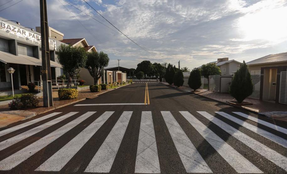 Pavimentação asfaltica no distrito de Dom Armando em Missal- Foto : Jonathan Campos / AEN