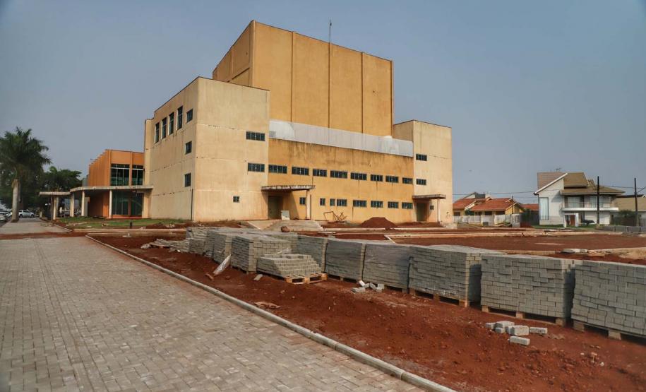 Assis Chateaubriand fica mais perto de ter novo teatro