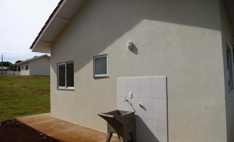 Casas vão atender famílias que vivem em área de risco em Foz do Iguaçu