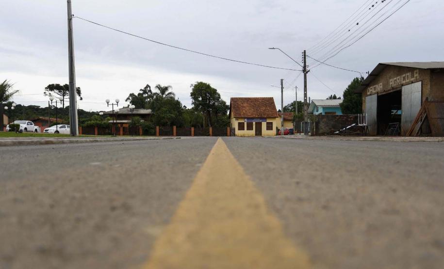 Investimentos garantem asfalto novo e teatro para Ipiranga