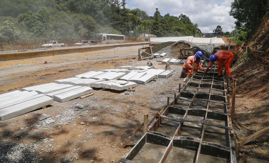 Duplicação da Rodovia dos Minérios avança com etapas mais complexas
