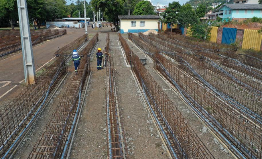 Construção de túnel em Francisco Beltrão.