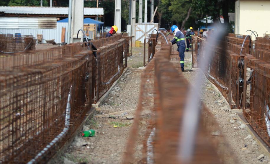 Construção de túnel em Francisco Beltrão.