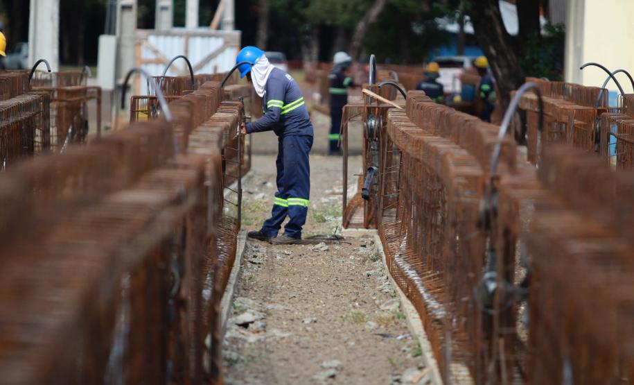 Construção de túnel em Francisco Beltrão.
