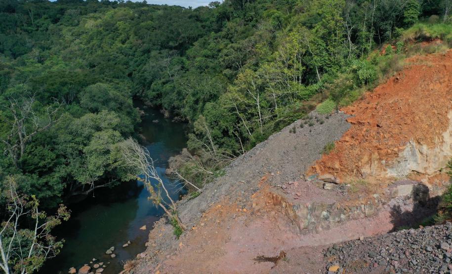 Construção de túnel em Francisco Beltrão.